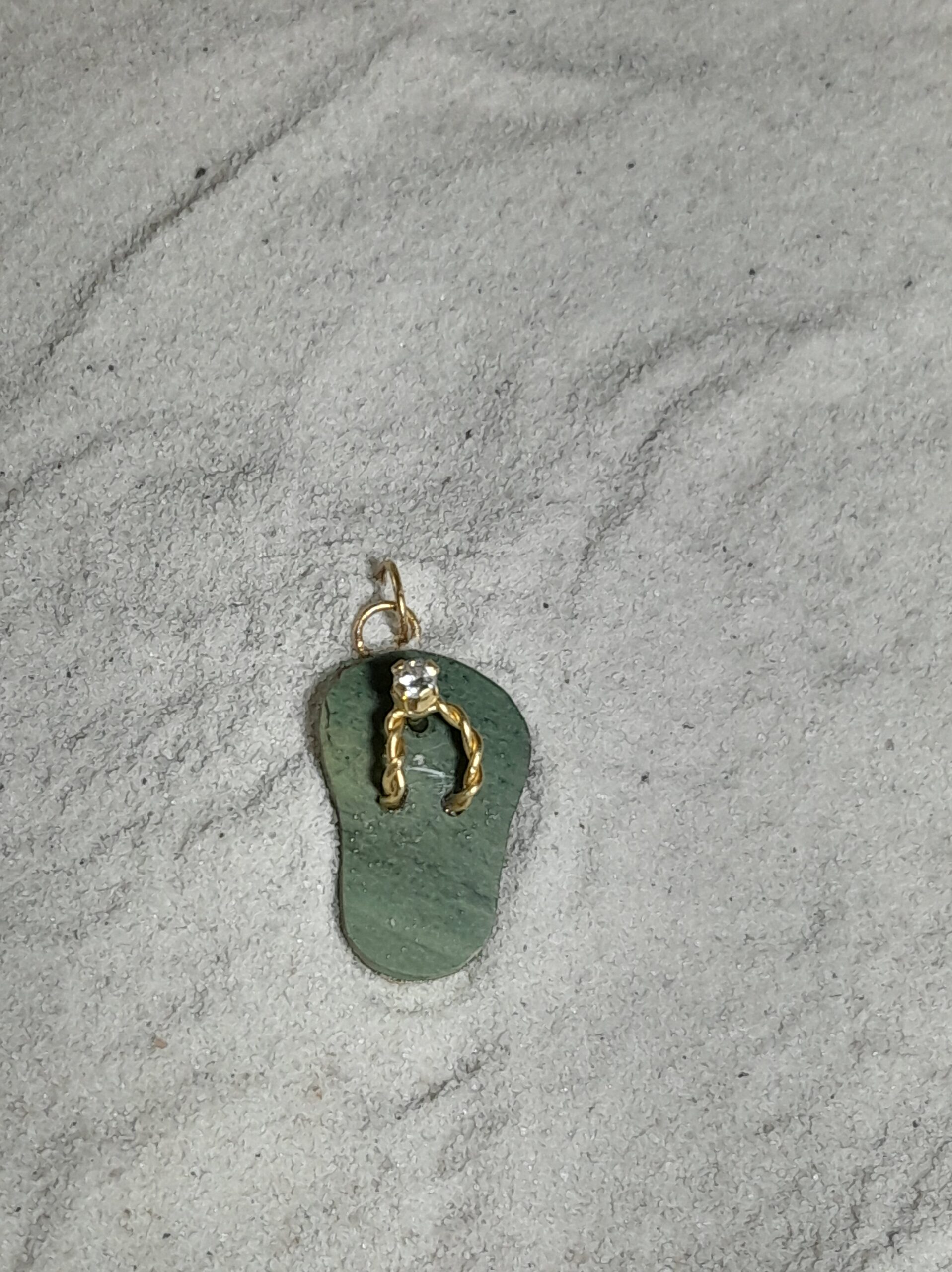 Grendite Sandals pendant - Image 2